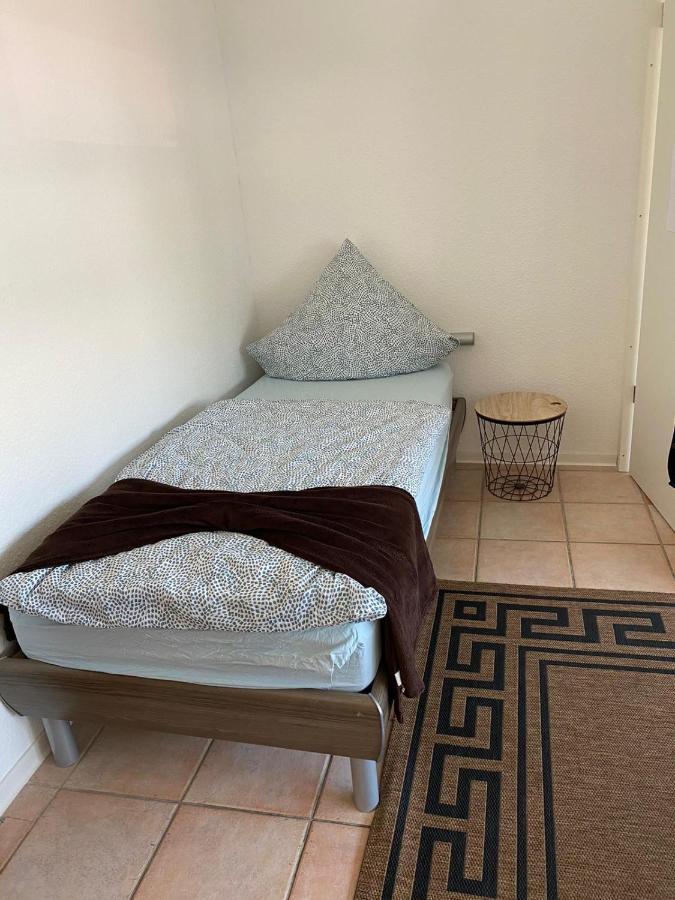 Ferienwohnung Monteurzimmer Karlsruhe Buitenkant foto
