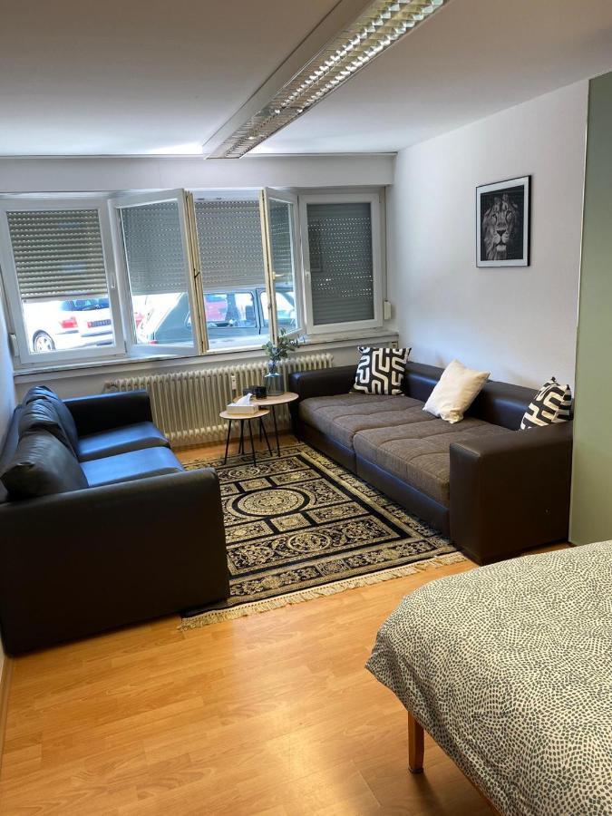 Ferienwohnung Monteurzimmer Karlsruhe Buitenkant foto
