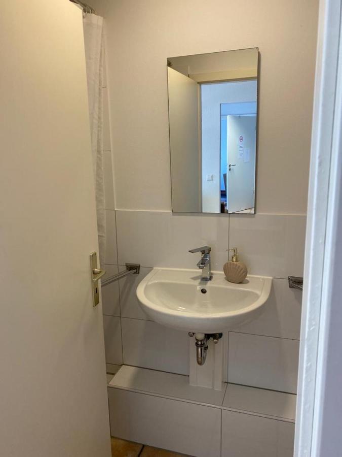 Ferienwohnung Monteurzimmer Karlsruhe Buitenkant foto